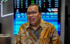 Direktur Utama PT Bursa Efek Indonesia (BEI) Iman Rachman. Dok: Eranasional/HO ***.