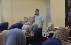 Anggota Komisi IX DPR RI, Surya Utama